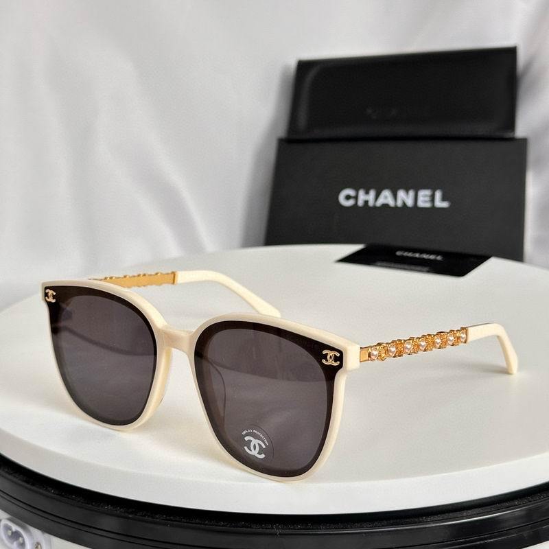 Chanel Sunglasses 831